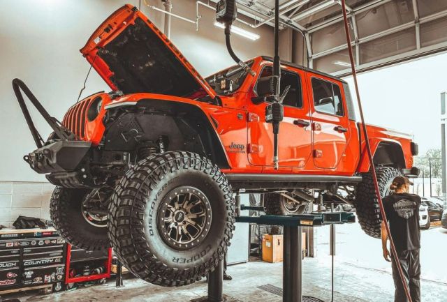 Routine maintenance 😎

📸 @my7slot 

#coopertiresnz #coopertires #choosecooper
