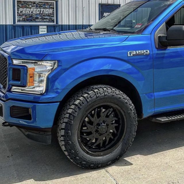 Looking for a tyre with more grip in the wet? Coopers Rugged Trek is the one for you 😎👌

📸 @perfectionwheels 

#coopertiresnz #coopertires #choosecooper